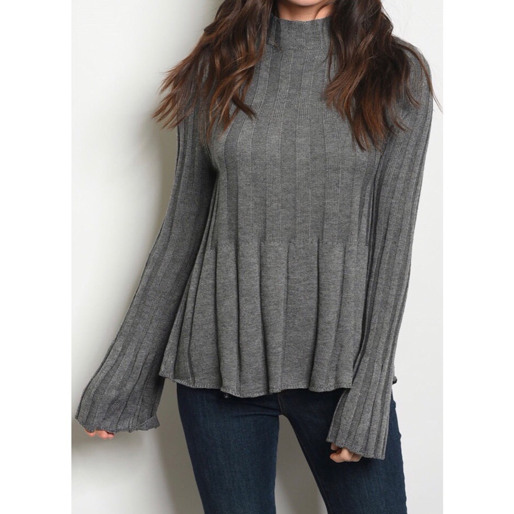 <<RATED 5-STAR>> Gray Woolblend Sweater